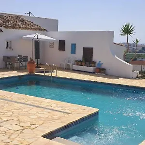 Rosa With Pool Available Apartment