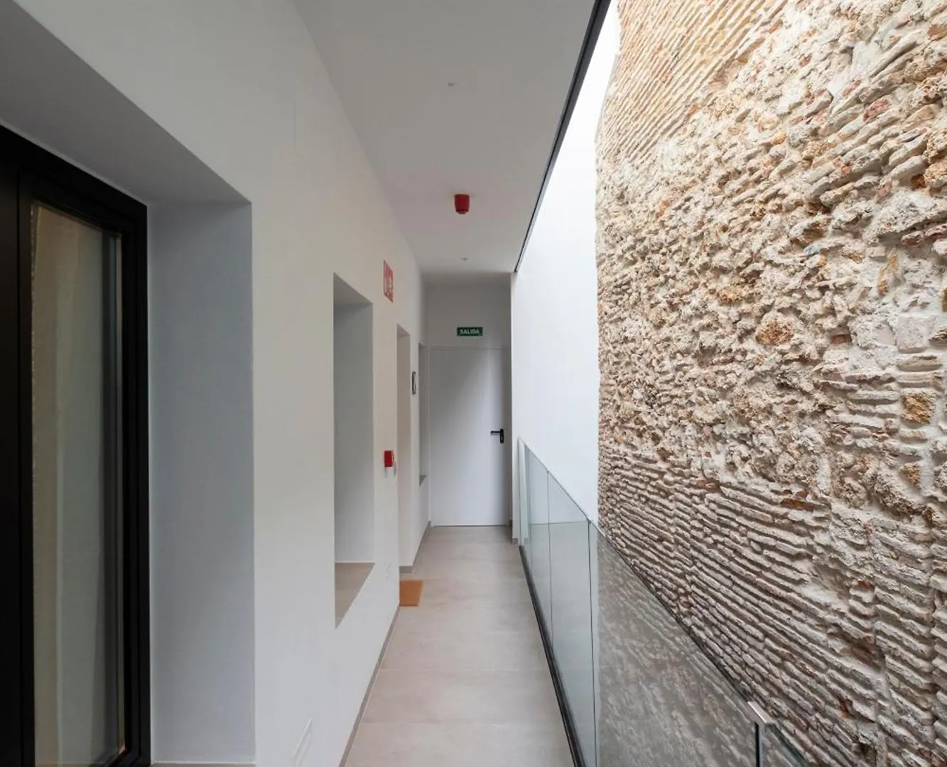 Villar Suites By Cadiz4Rentals 0*,