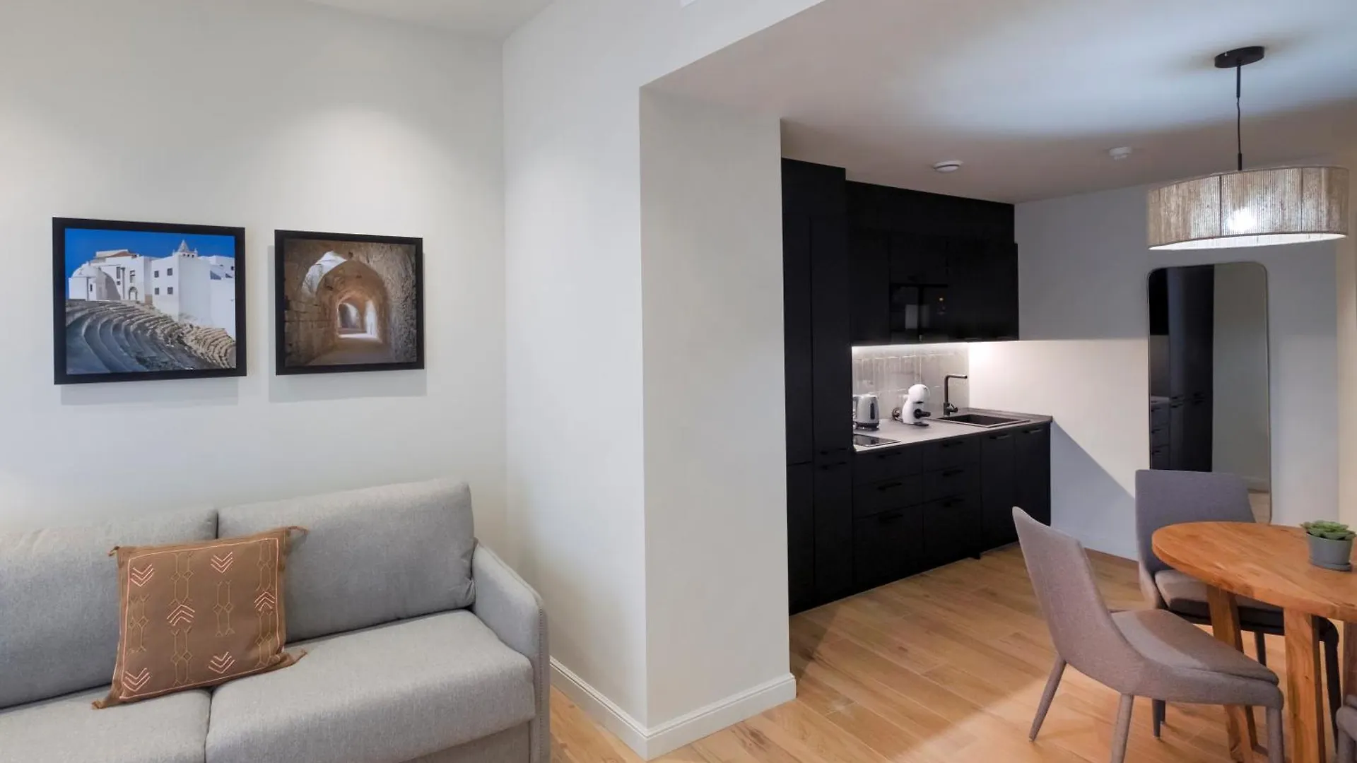 Villar Suites By Cadiz4Rentals Lejlighed